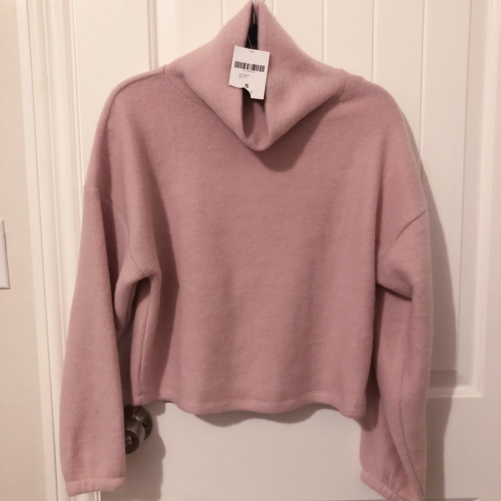 Light pink turtleneck